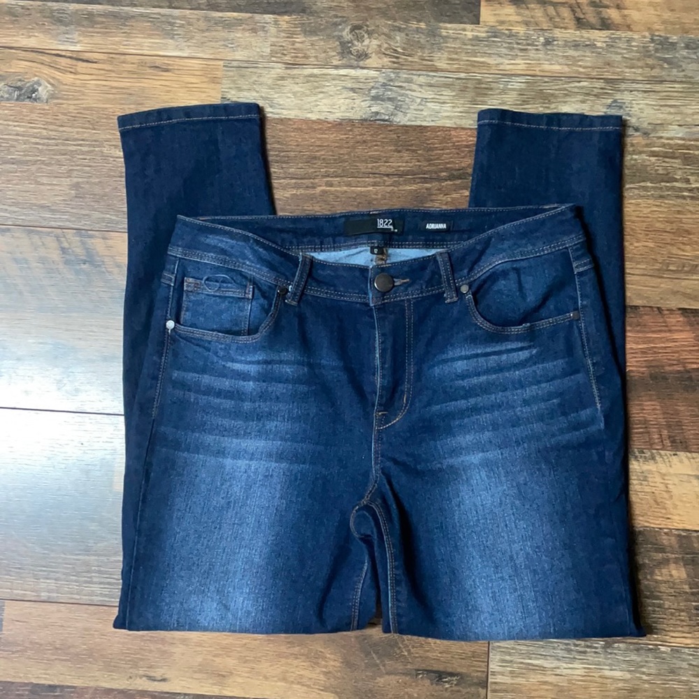 1822 Denim Adrianna